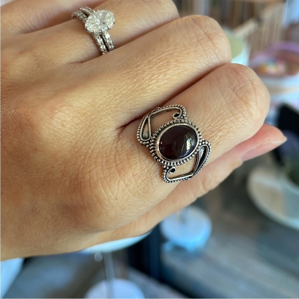 🆕 Sterling Silver Garnet Ring